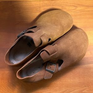 London Birkenstock Clog in Mink, size 40